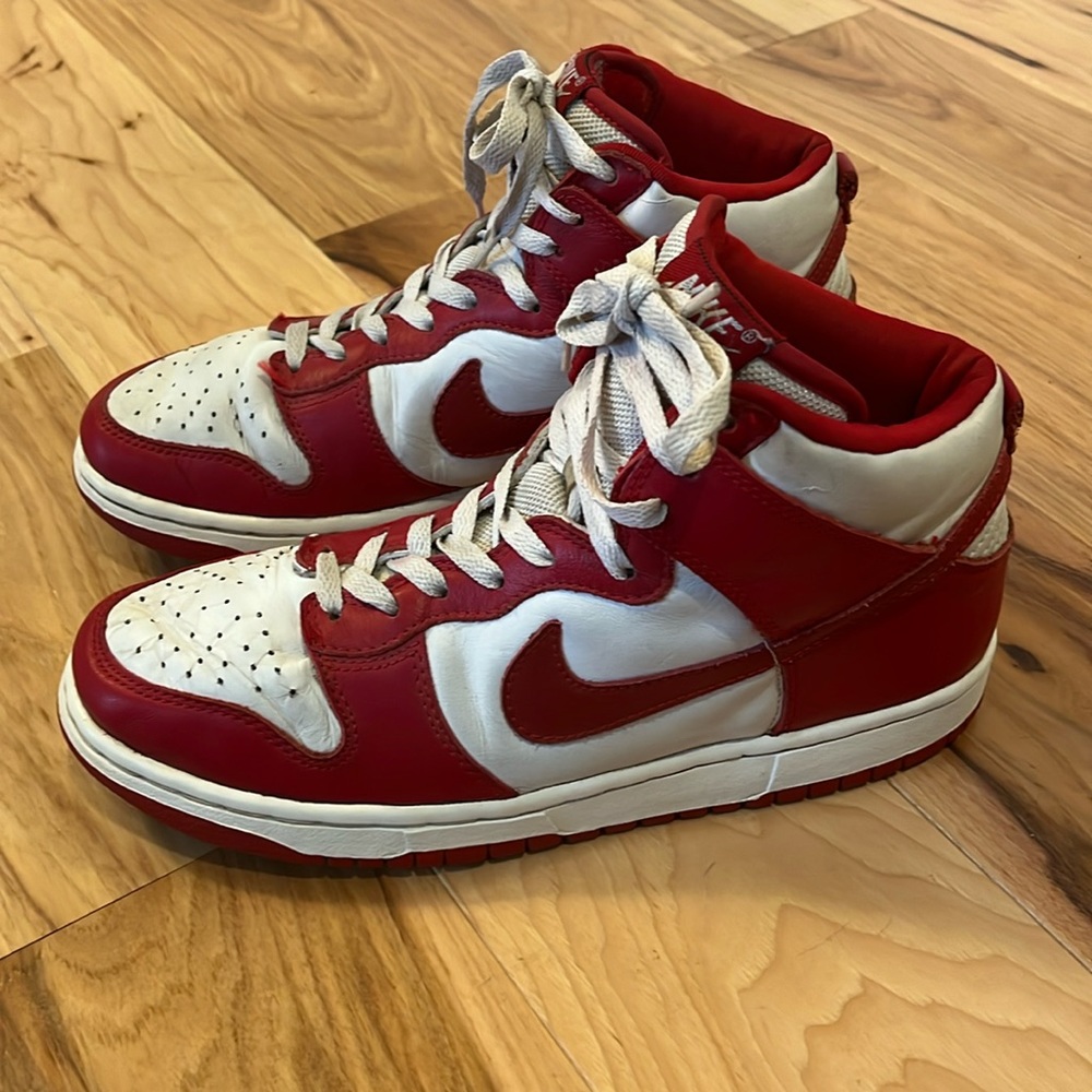 Red/White Nike Dunks